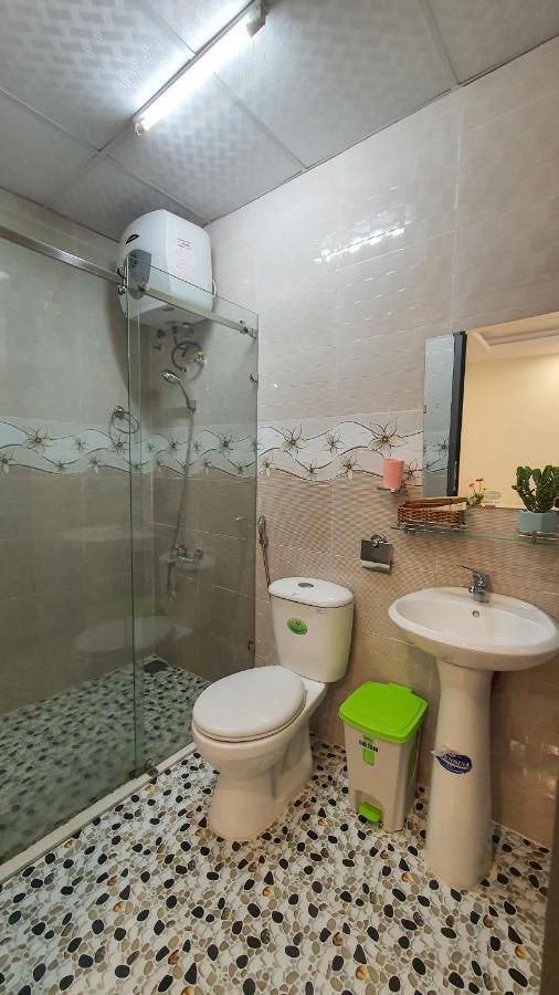 Van Tien Tv Hotel Da Lat- Ttn Hotel Buitenkant foto